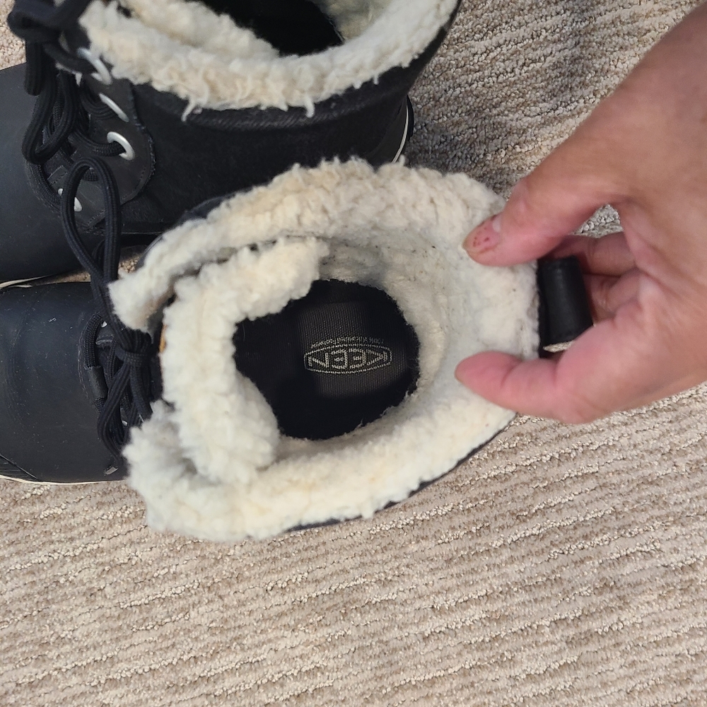 Keen winter boots - Picture 8 of 8
